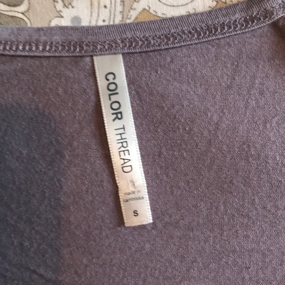 BNWOT lavender cold shoulder tunic - Picture 5 of 6